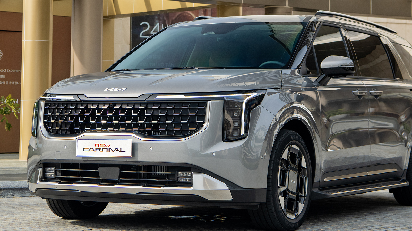 New Carnival 1.6 turbo HEV signature 7S (Ưu đãi 65.000.000đ)